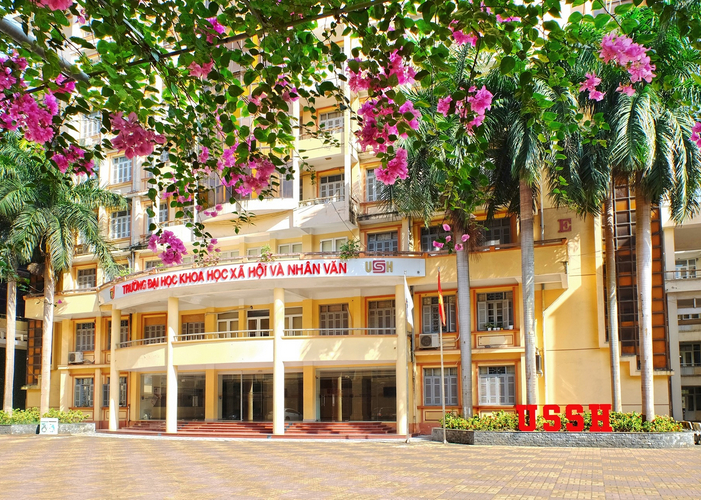 Ngành Văn học: Từ chiều sâu nhân văn đến tính năng động của sự thích ứng