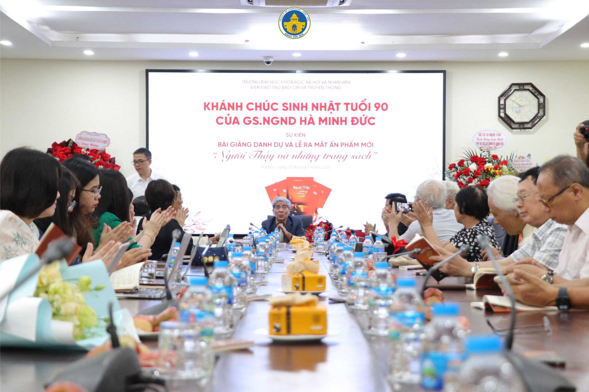 Khánh chúc sinh nhật lần thứ 90 của GS. NGND Hà Minh Đức