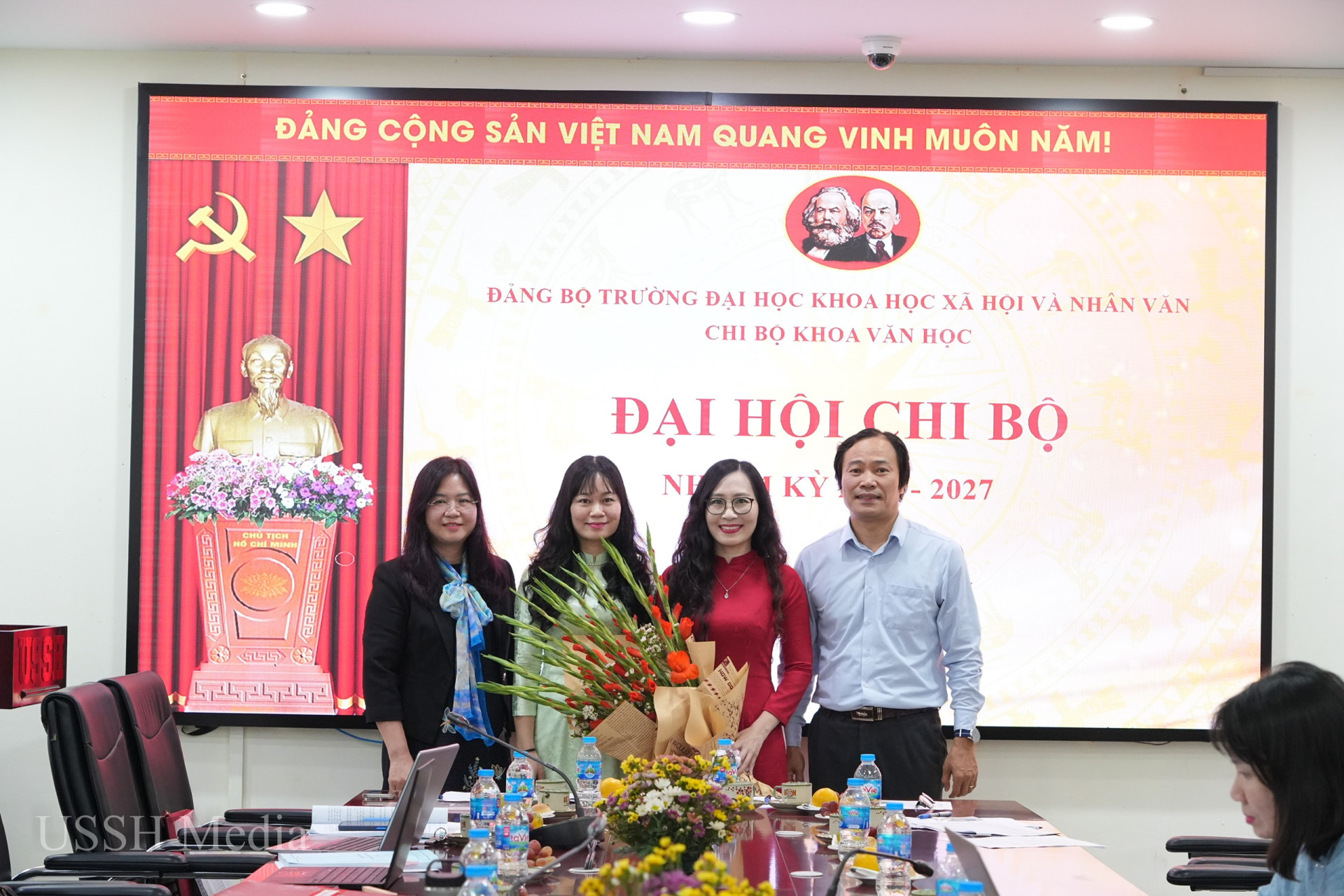 Ban Chi ủy nhiệm kỳ 2025-2027