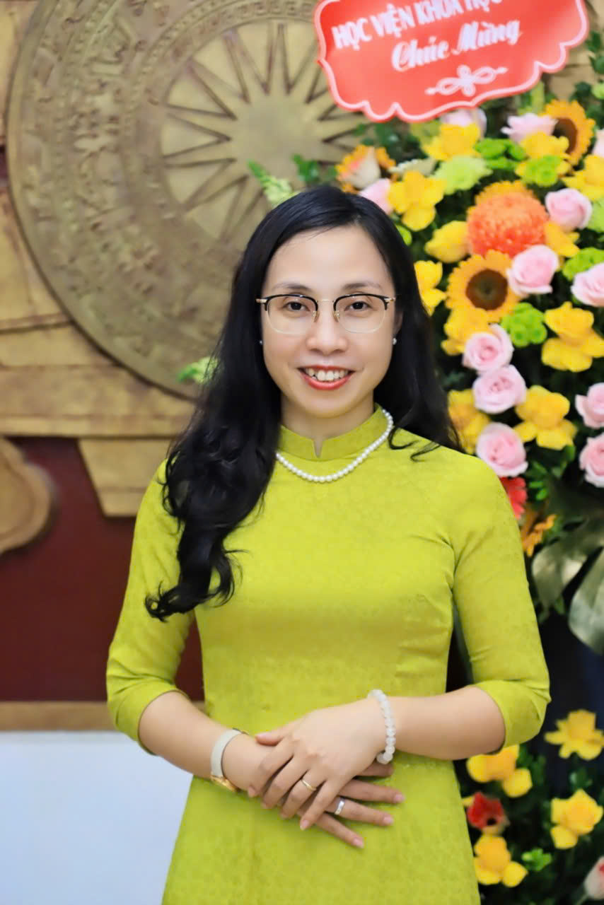 TS. TRẦN THANH THỦY